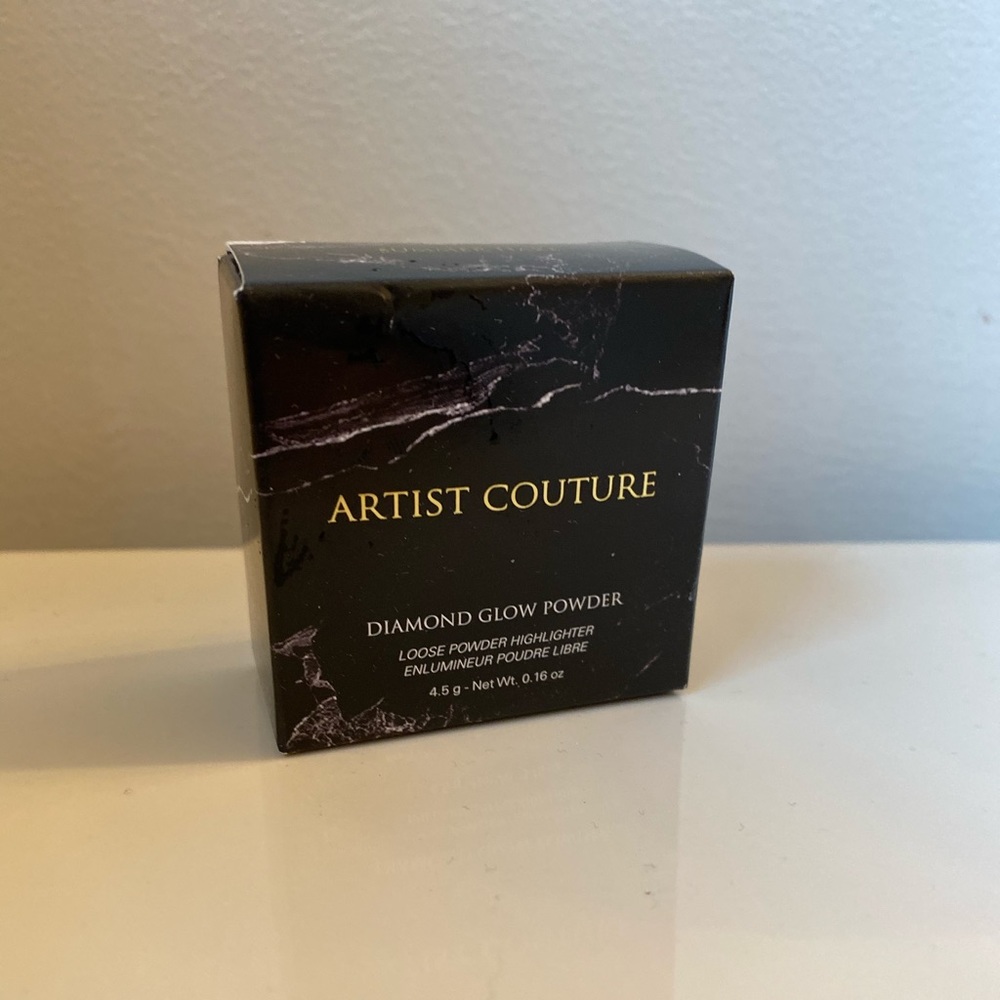 Artist Couture Diamond Glow Powder in Summer Haze